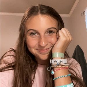 Meet your Posher, Malaree